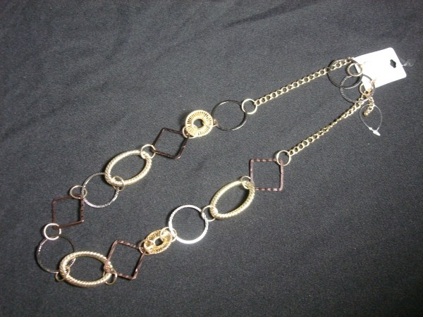 LoNg Chain Necklace Set in Tri Color